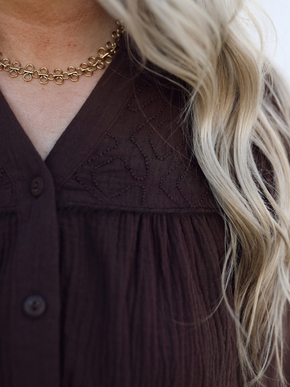 🤎NWT Anniewear “Aniston Top” 💯% Cotton🙌🏻 Button-Down w/Embroidery Chocolate🍫 XL - Picture 4 of 11